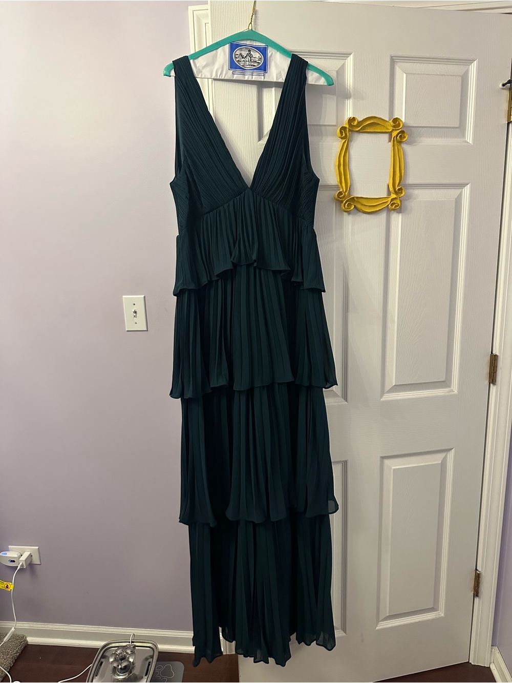 Lulu’s Mesmerizing Essence Emerald Pleated Backless Tiered Maxi Dress